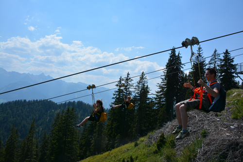 Pressebild - der Abflug auf der Zipline Stoderzinke